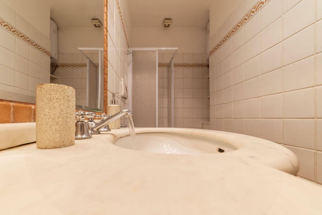 Piazza Di Spagna Stylish Flat Рим Екстериор снимка